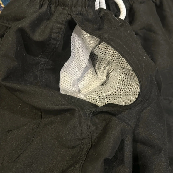 Kailua Surf Boys Black w Mesh Shorts & Pockets Tie Waist Swim Shorts Size Small - Picture 3 of 8